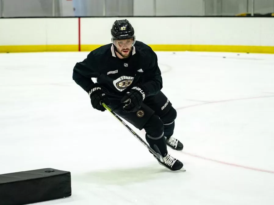 Jakub Zbořil roste v NHL do špičkového obránce, což je dobrá zpráva nejen pro českou reprezentaci