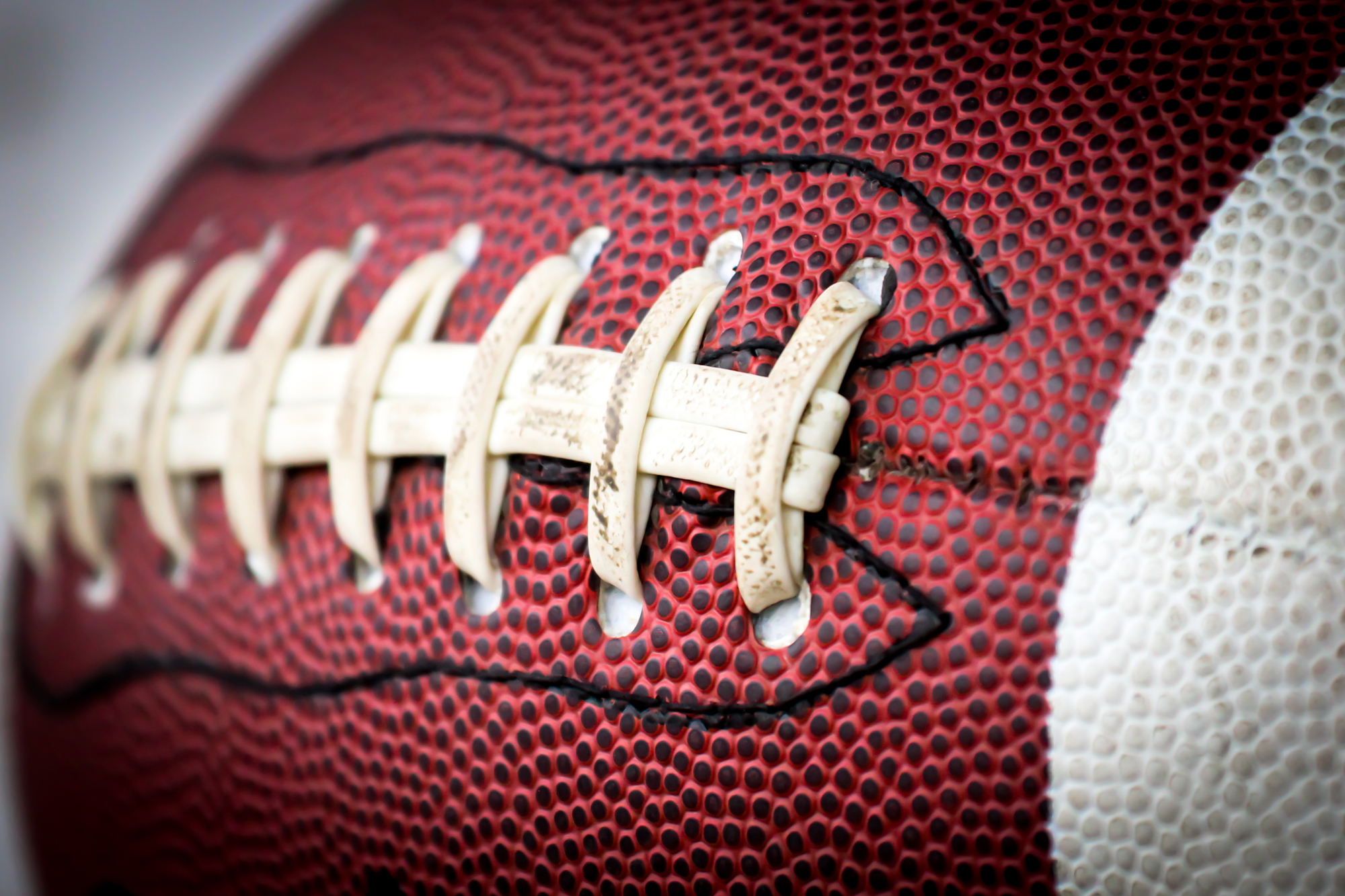 Super Bowl 2023 vyhráli hráči Kansasu. Jejich quarterback Patrick Mahomes se stal MVP.